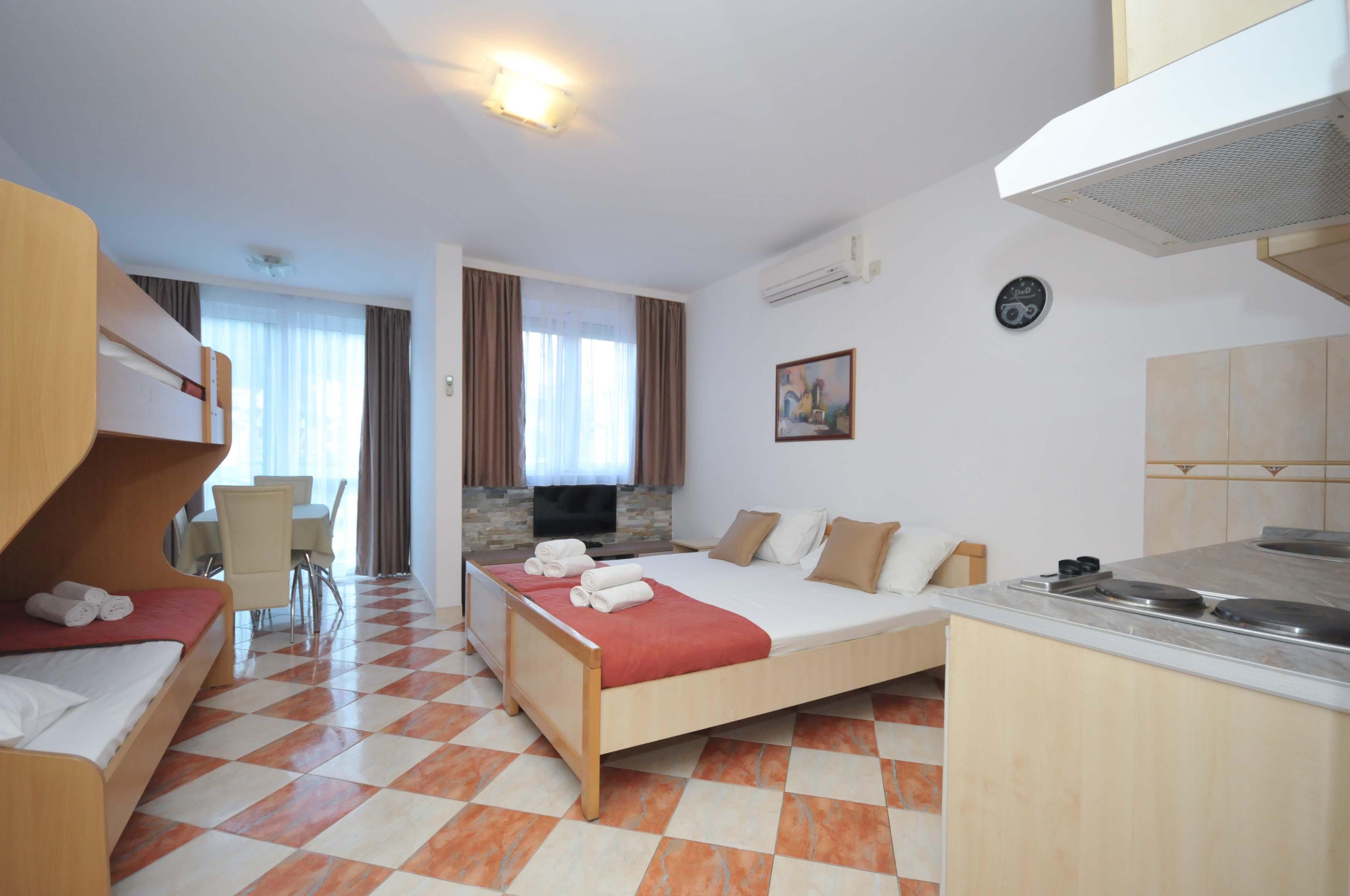 D&D Apartments 3 Будва Екстериор снимка